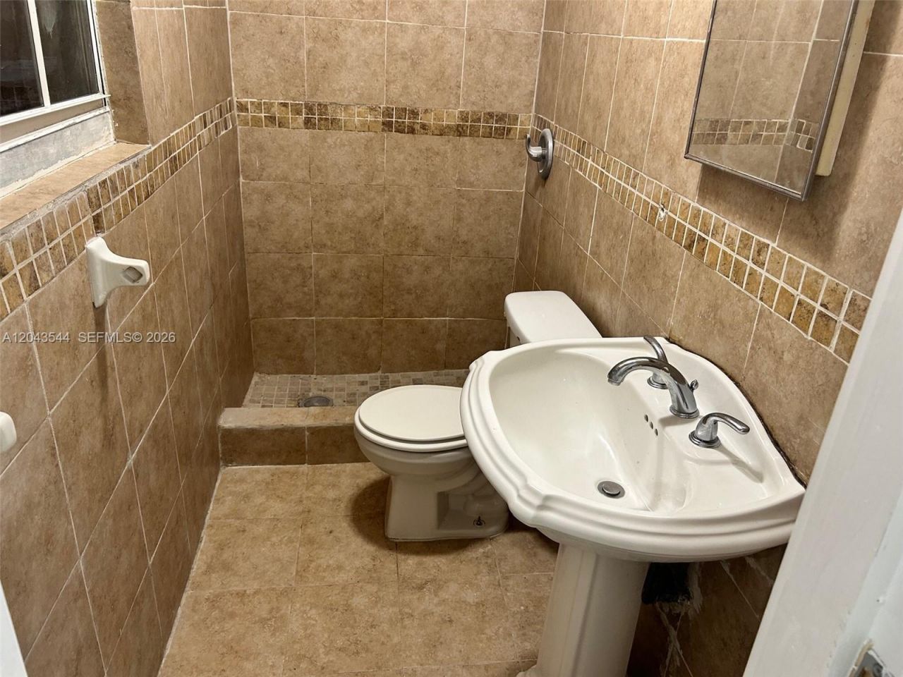 261 NW 49th St, Unit C, Miami, FL 33127 Photo