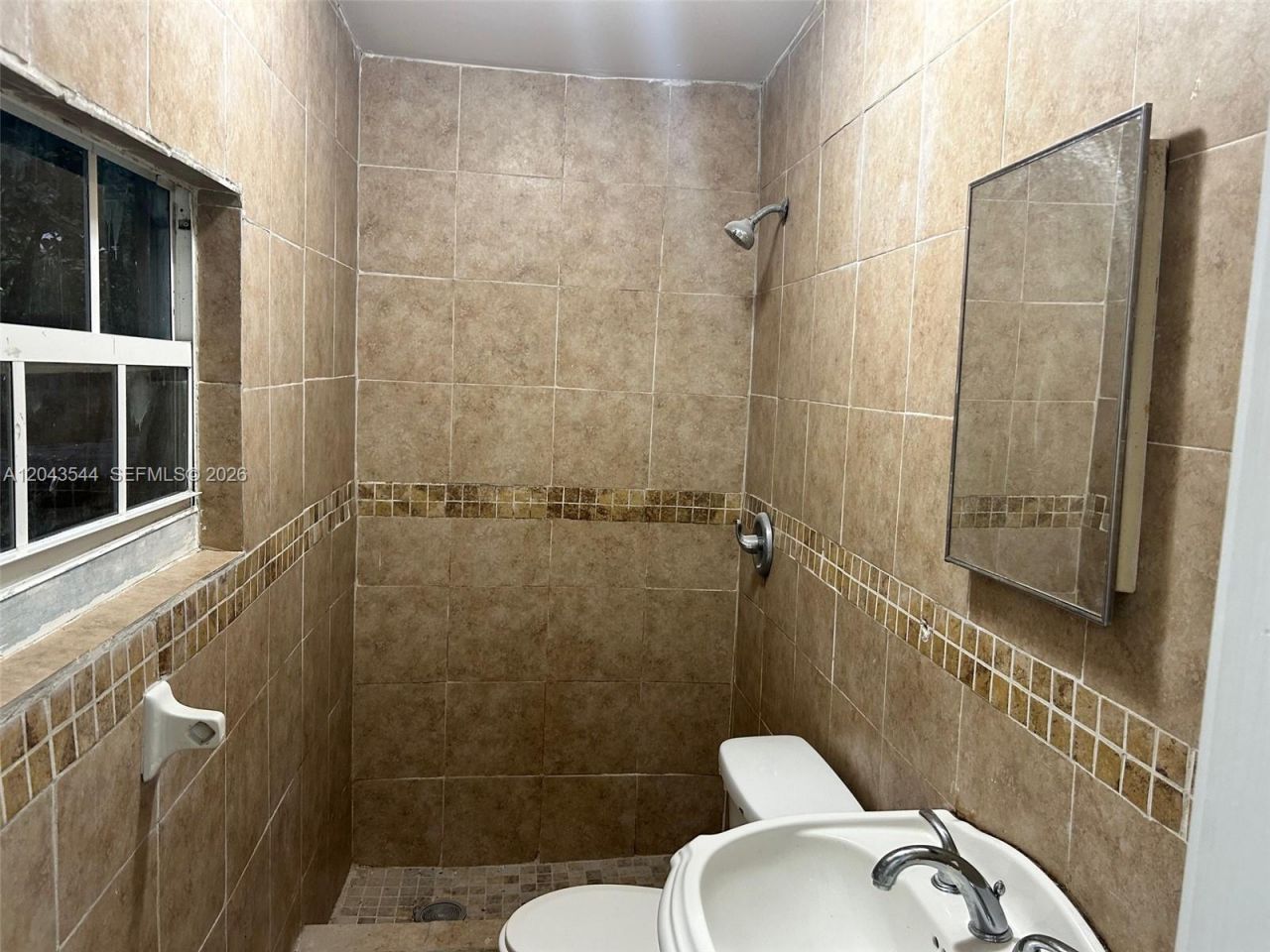 261 NW 49th St, Unit C, Miami, FL 33127 Photo