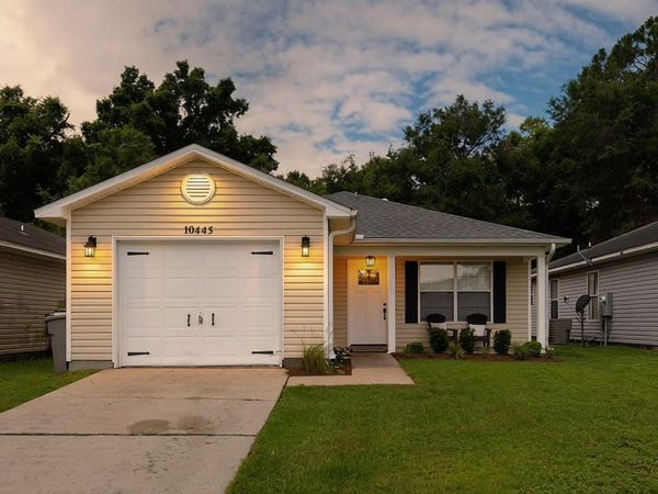 10445 Senegal Drive, Pensacola, FL 32534