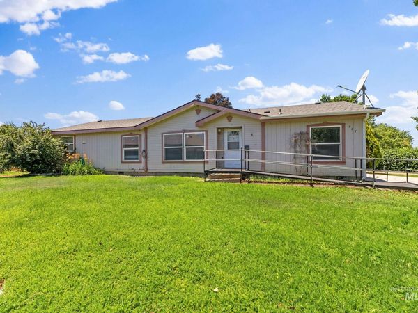 327 W Ave I, Jerome, ID 83338