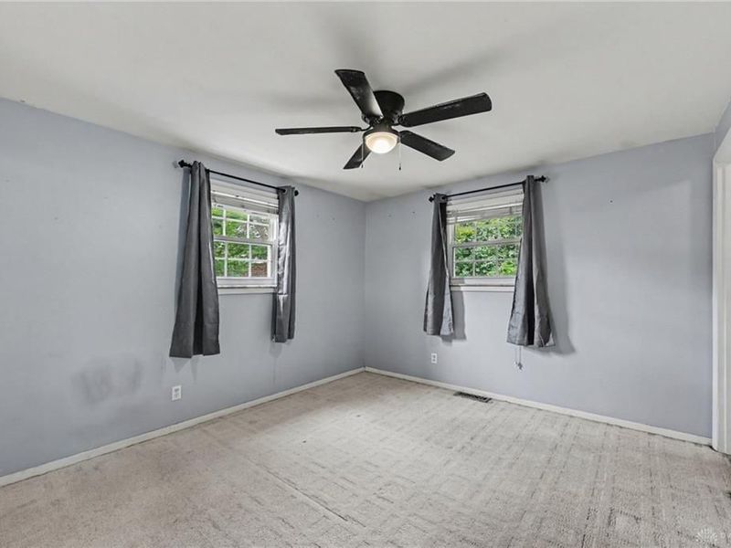 1014 W Alkaline Springs Road, Vandalia, OH 45377 Photo 14