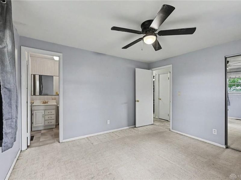 1014 W Alkaline Springs Road, Vandalia, OH 45377 Photo 15