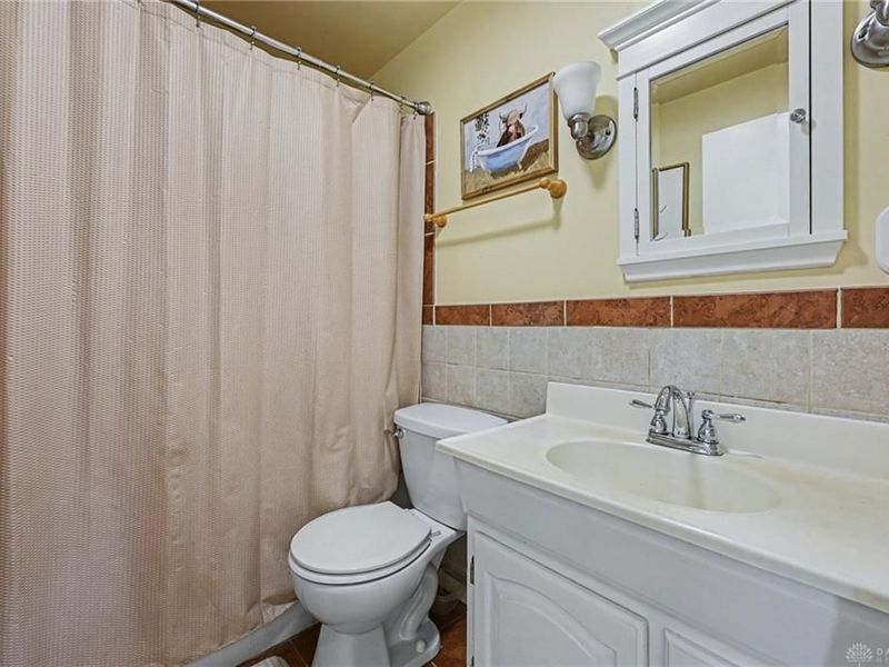 1014 W Alkaline Springs Road, Vandalia, OH 45377 Photo 16
