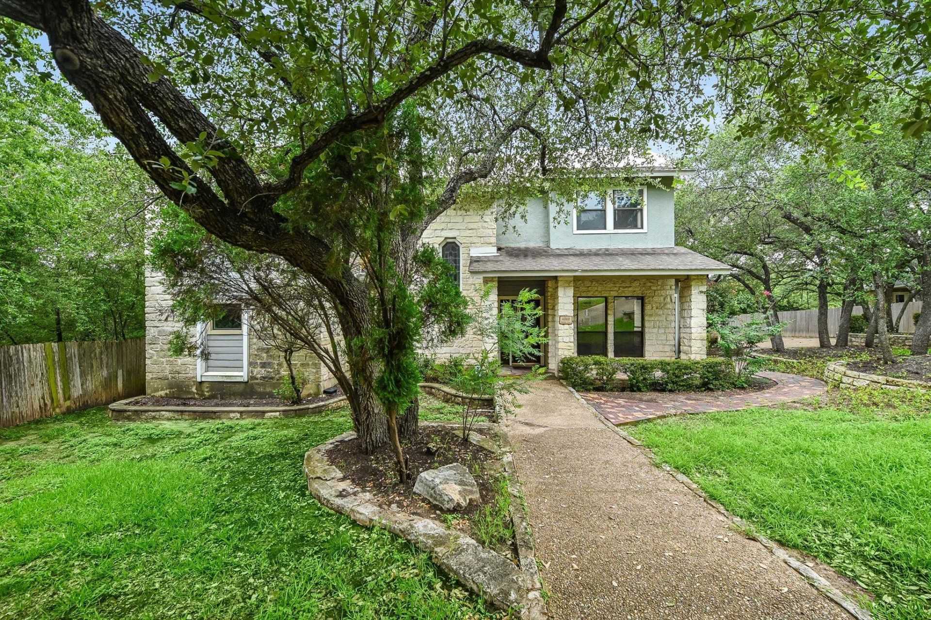 4242 Westlake Dr, Austin, TX 78746 Main Photo