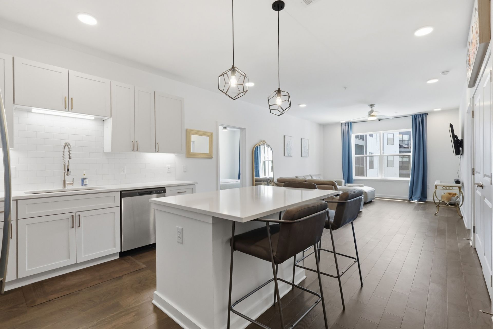 1677 54th Ave N, Unit 320, Nashville, TN 37209 Main Photo