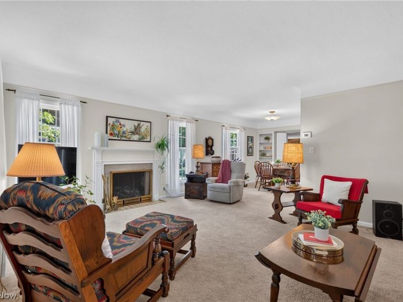 2539 Kingston Road, Cleveland Heights, OH 44118 Photo 4