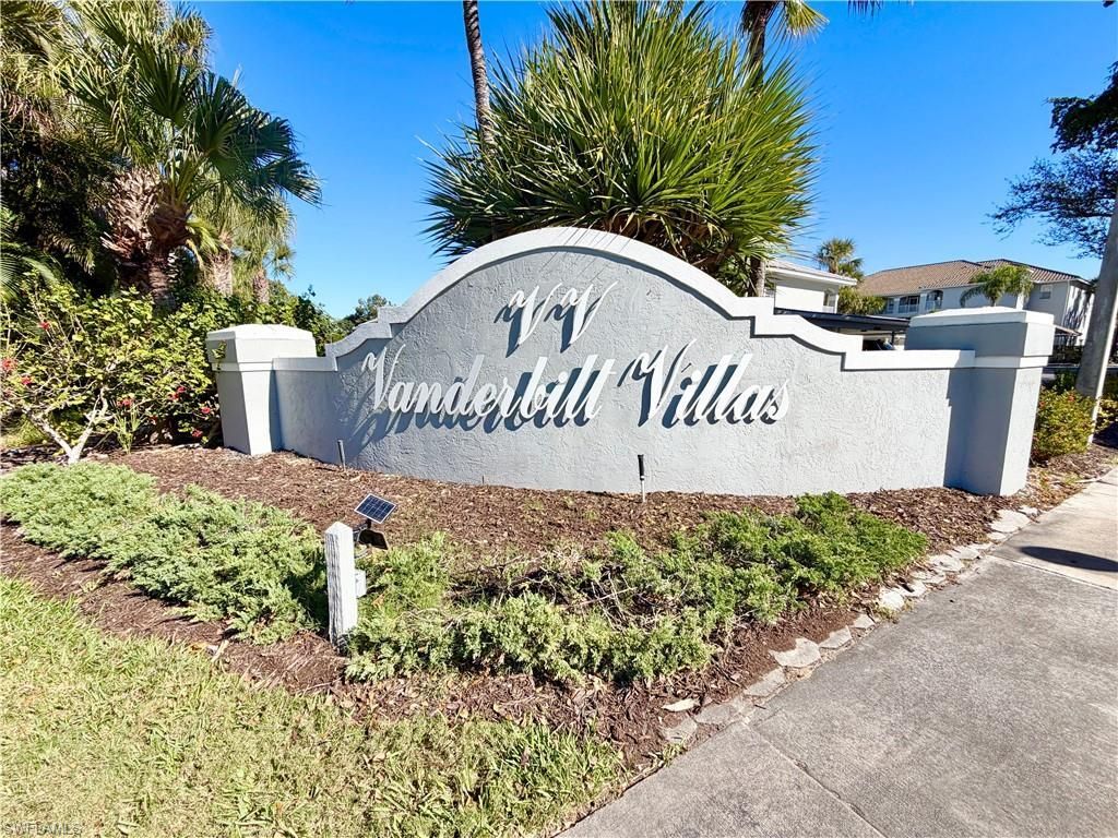509 Roma Ct , Unit 107, Naples, FL 34110 Photo