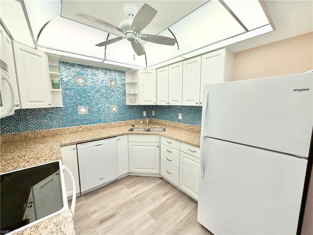 509 Roma Ct , Unit 107, Naples, FL 34110 Photo
