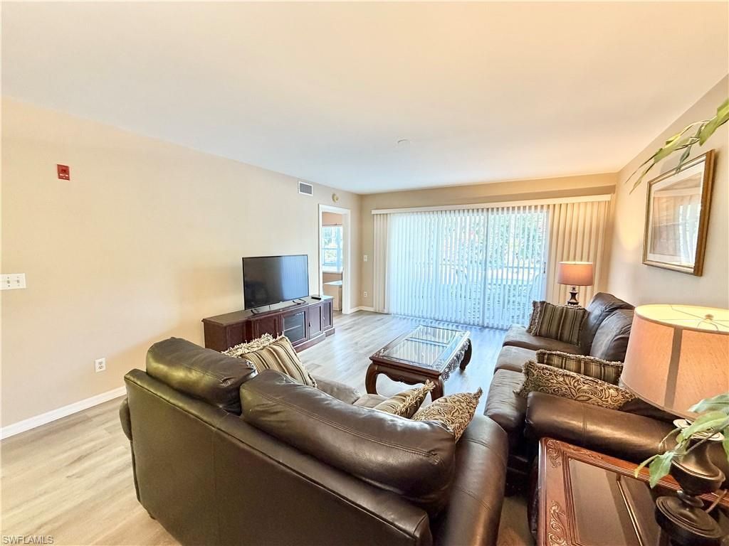 509 Roma Ct , Unit 107, Naples, FL 34110 Photo