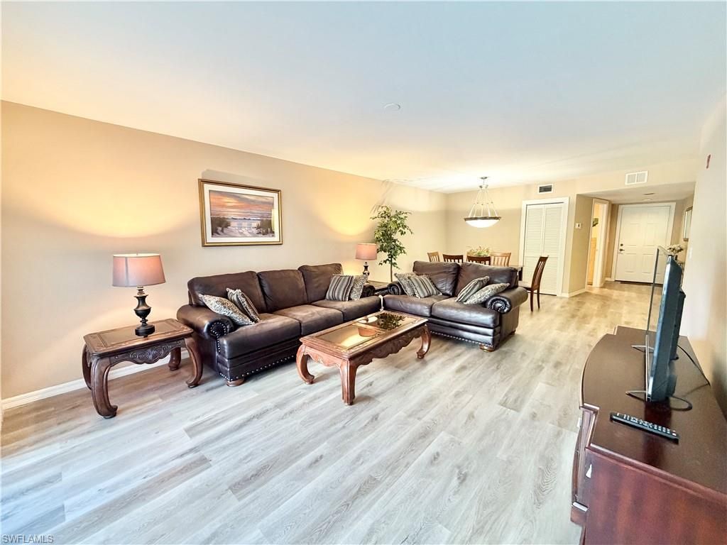 509 Roma Ct , Unit 107, Naples, FL 34110 Photo