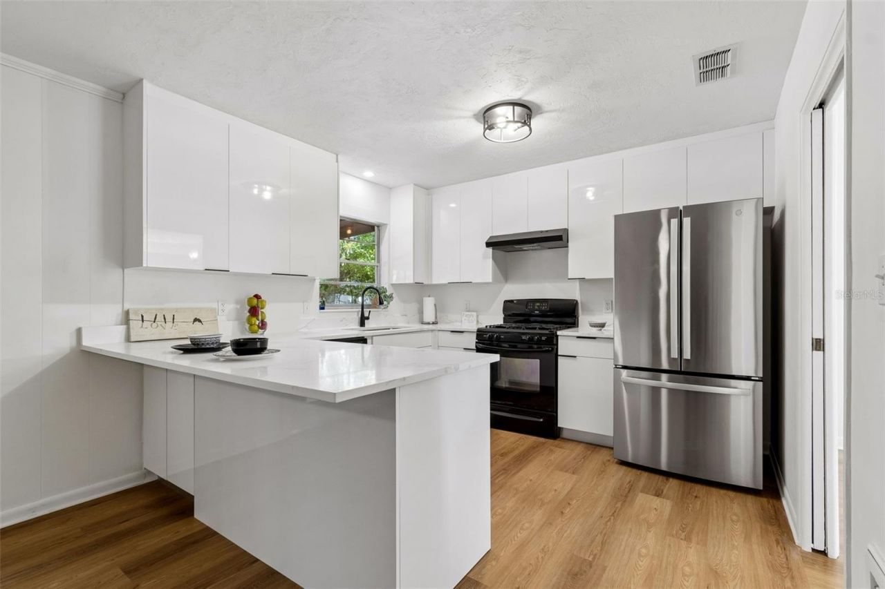 5901 NW 29th Terrace, Gainesville, FL 32653 Photo