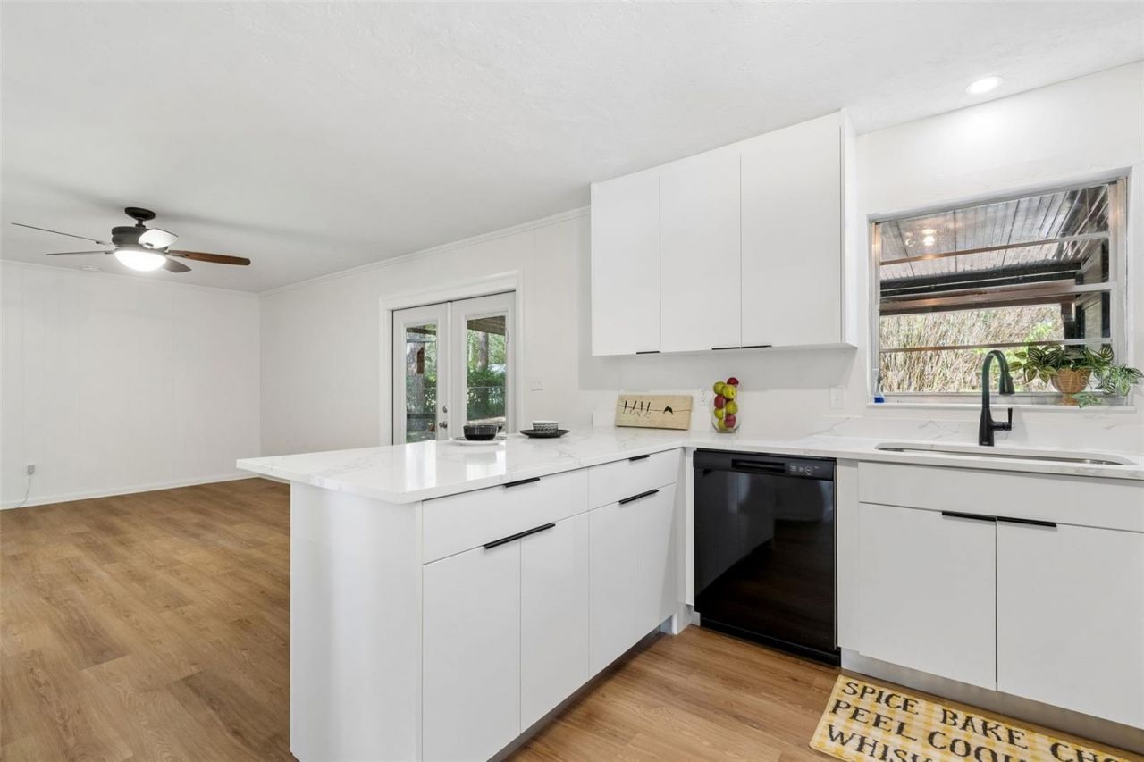 5901 NW 29th Terrace, Gainesville, FL 32653 Photo