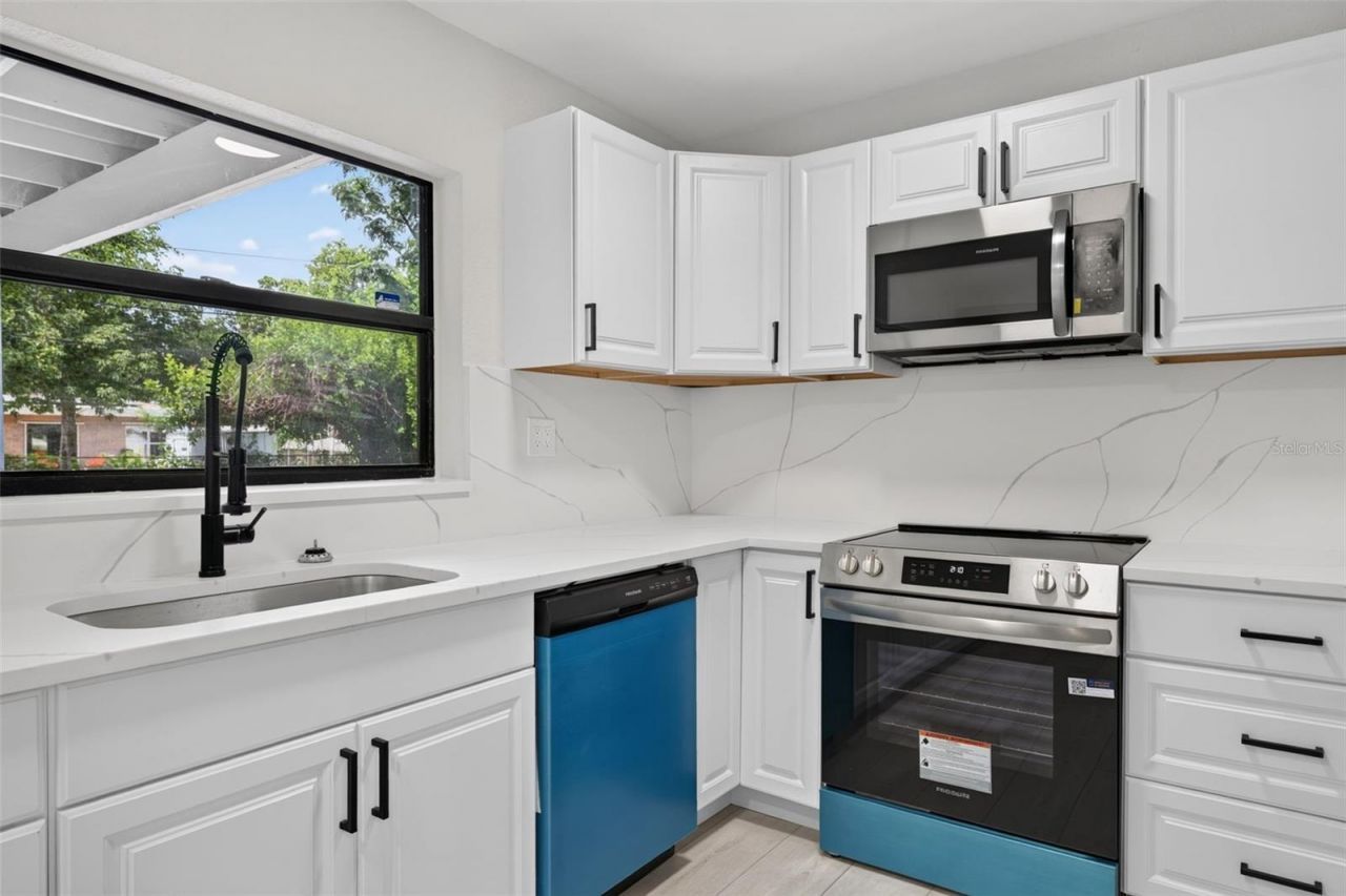 763 65th Avenue S, Saint Petersburg, FL 33705 Photo