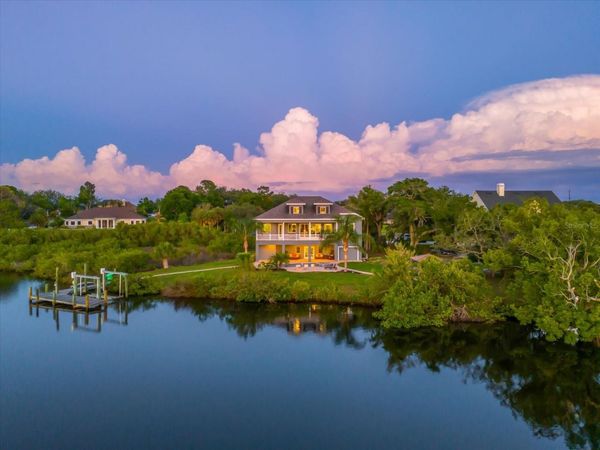 1462 N JASMINE AVENUE, TARPON SPRINGS, FL 34689