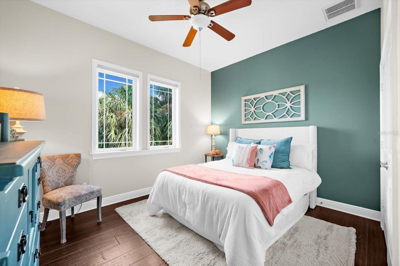 1462 N Jasmine Avenue, Tarpon Springs, FL 34689 Photo