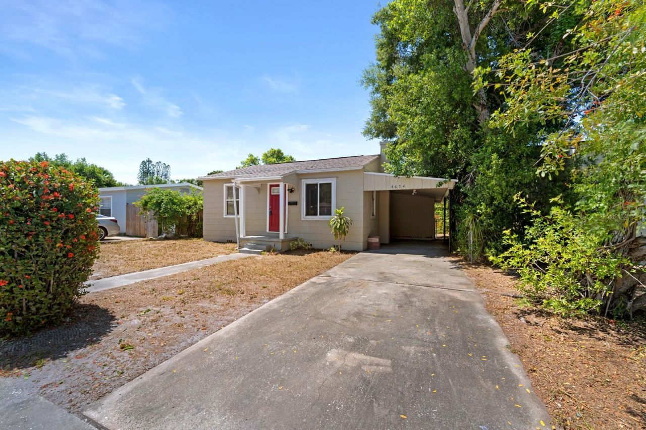 4654 13th Avenue S, Saint Petersburg, FL 33711 Photo