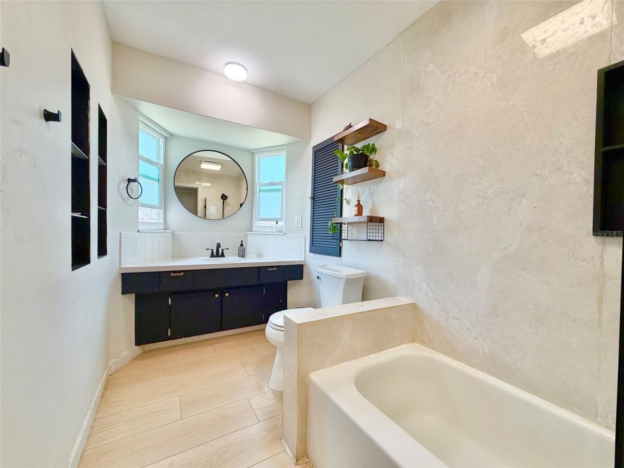 3300 58th Street N, Saint Petersburg, FL 33710 Photo