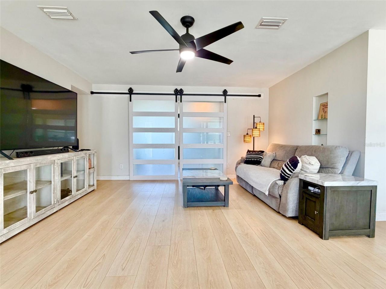 3300 58th Street N, Saint Petersburg, FL 33710 Photo
