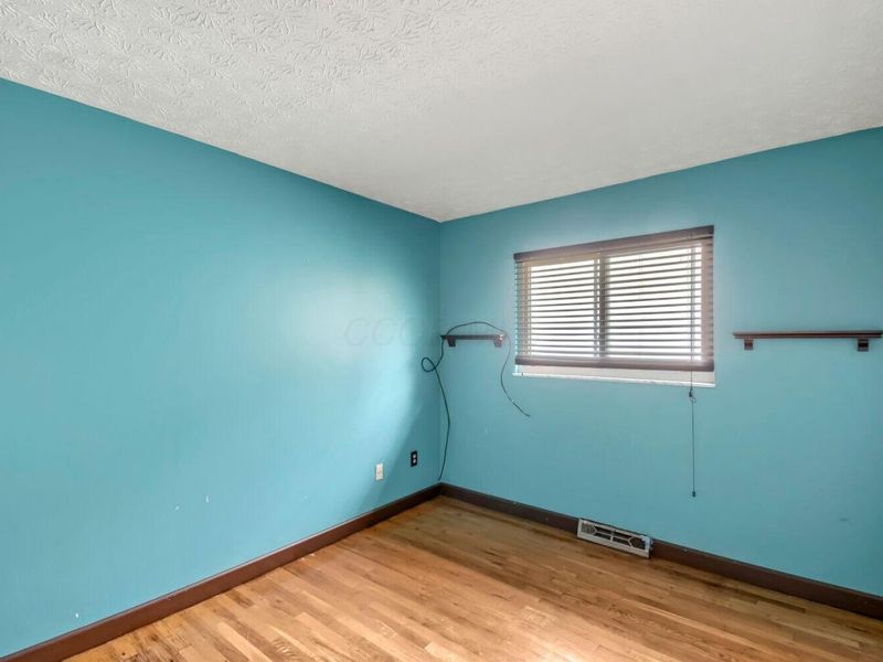 5531 Karl Road, Columbus, OH 43229 Photo 23