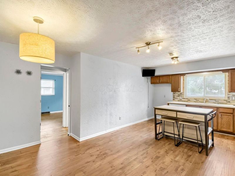 5531 Karl Road, Columbus, OH 43229 Photo 9