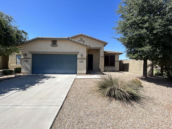 1806 W PAISLEY Drive, San Tan Valley, AZ 85144