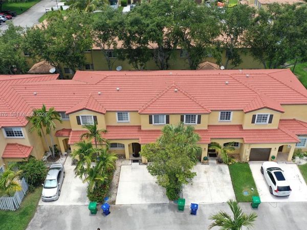 2123 SW 101st Ln, Miramar, FL 33025