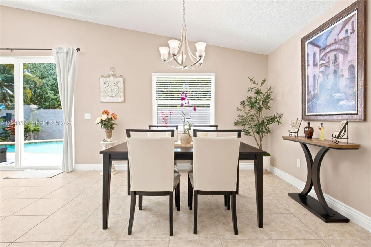 5830 SW 102nd Ave, Cooper City, FL 33328 Photo