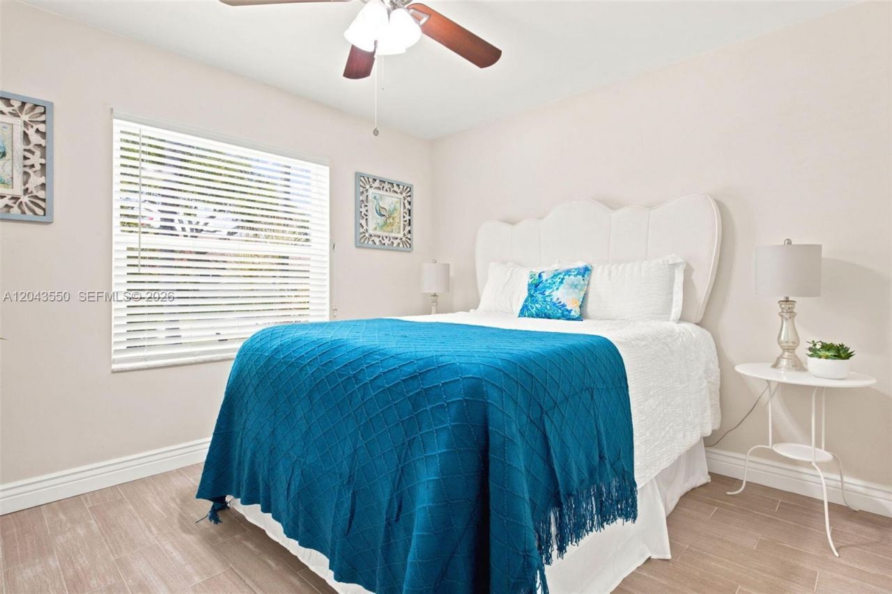 5830 SW 102nd Ave, Cooper City, FL 33328 Photo