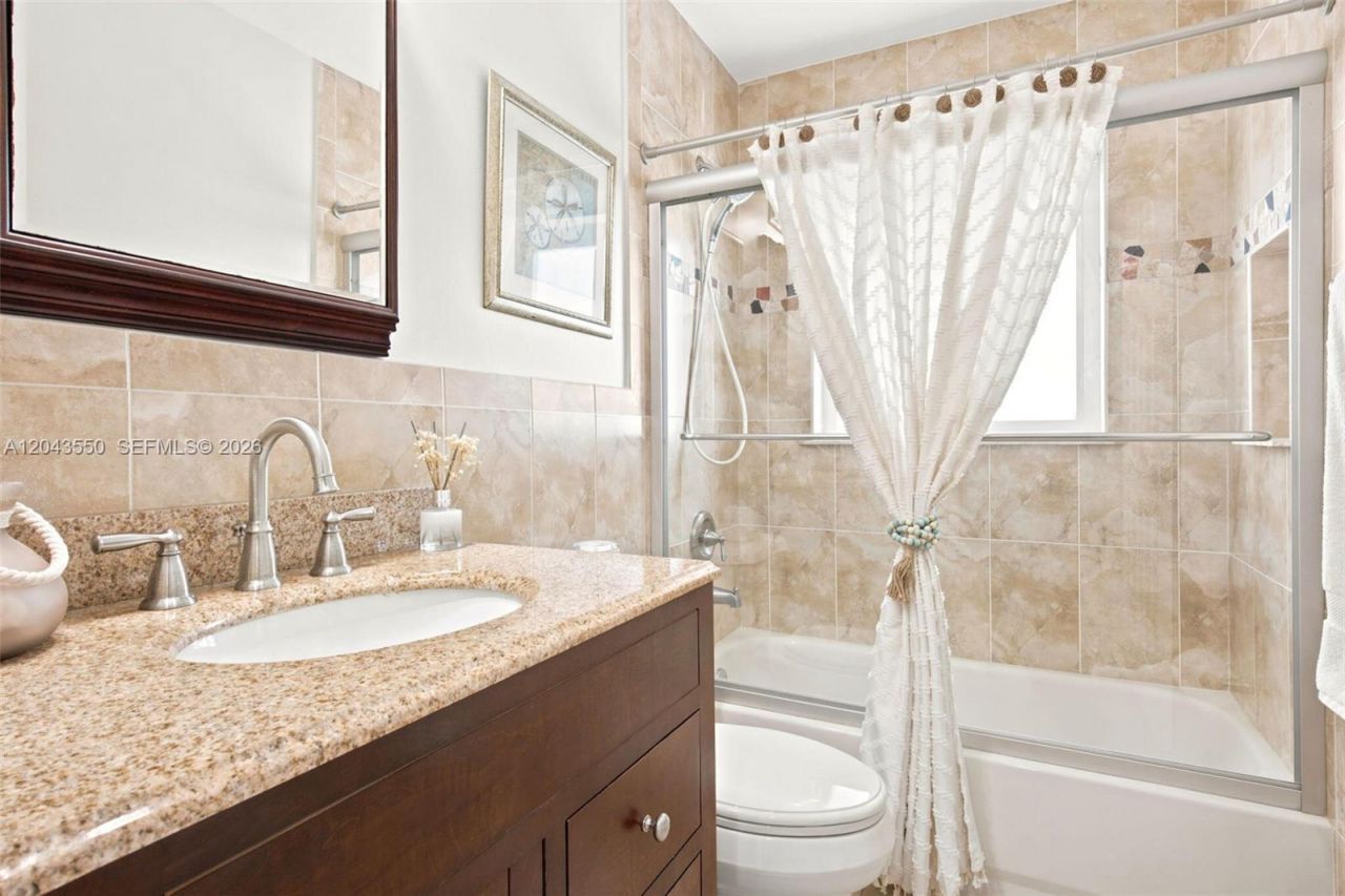 5830 SW 102nd Ave, Cooper City, FL 33328 Photo