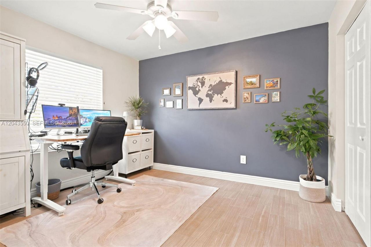 5830 SW 102nd Ave, Cooper City, FL 33328 Photo