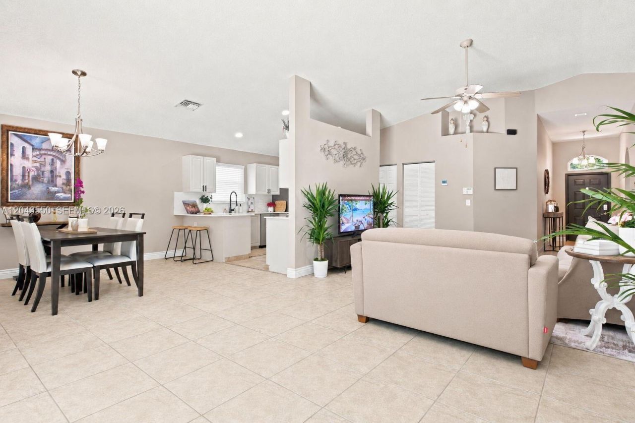 5830 SW 102nd Ave, Cooper City, FL 33328 Photo