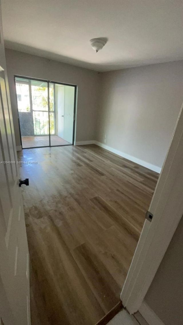 7001 S Loch Isle Dr S, Miami Lakes, FL 33014 Photo