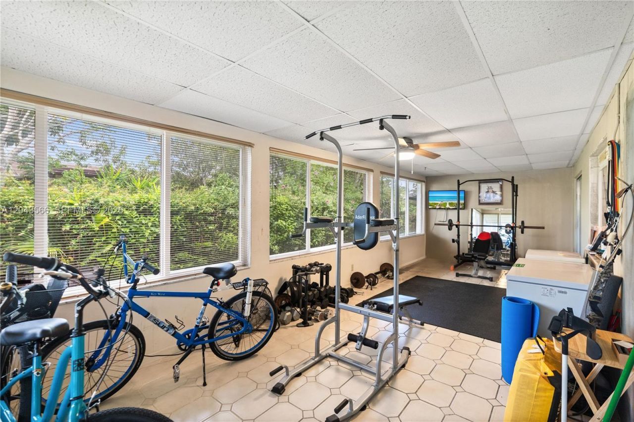 7111 NW 58th St, Tamarac, FL 33321 Photo