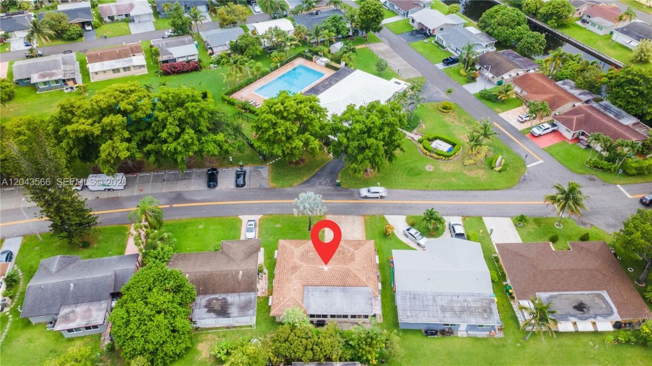 7111 NW 58th St, Tamarac, FL 33321 Photo
