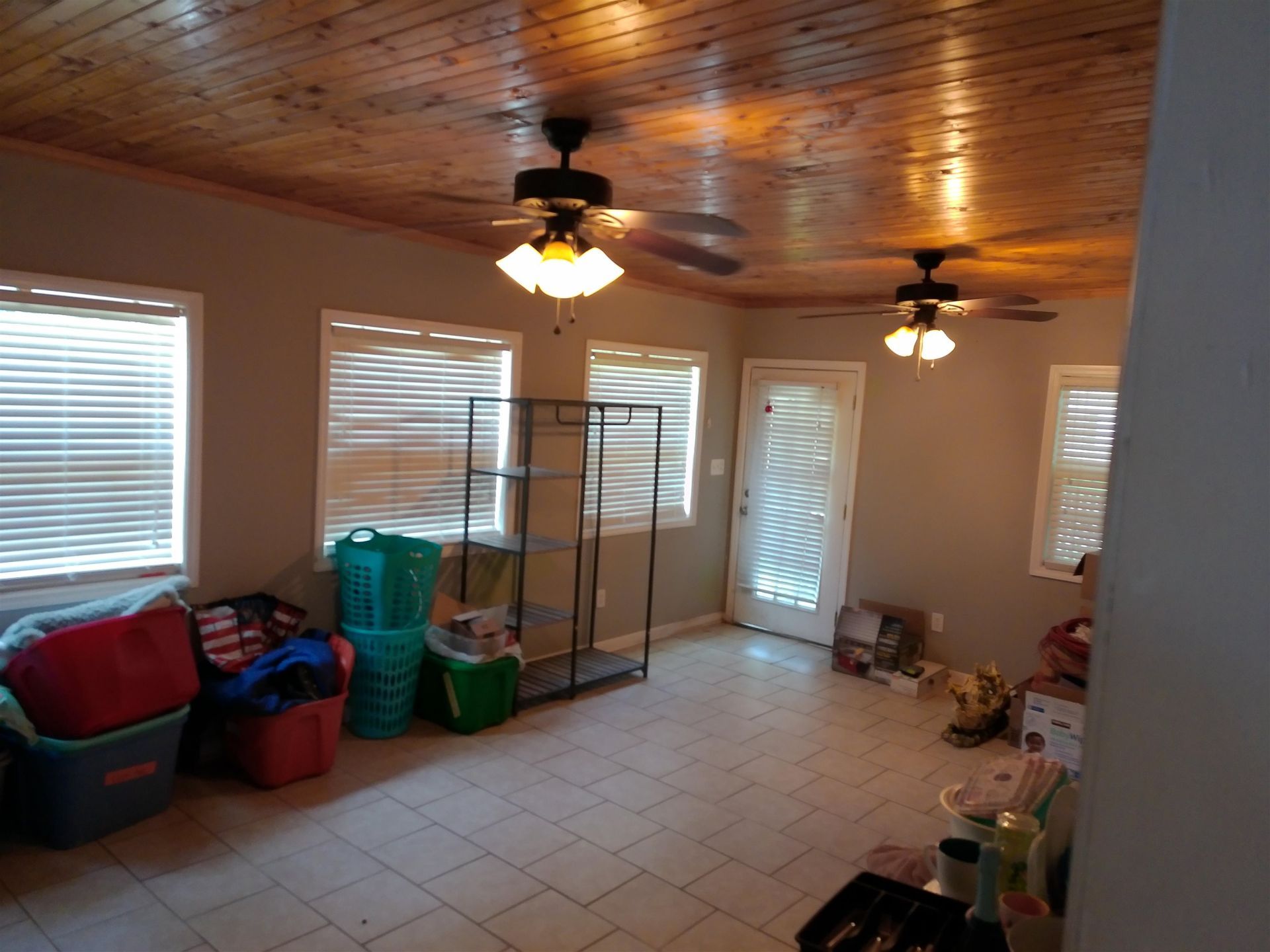 4389 Mcqueen St. Photo 34