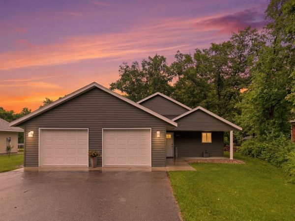2013 E Oak Knoll Drive NE, Alexandria, MN 56308