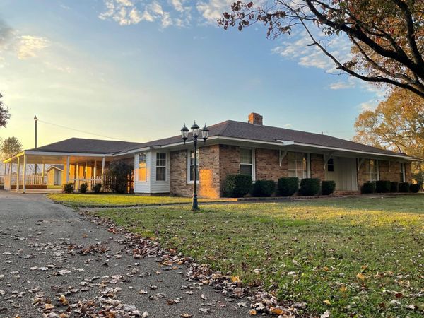 1525 Timberlake Wildersville Rd Road , Lexington, TN 38351
