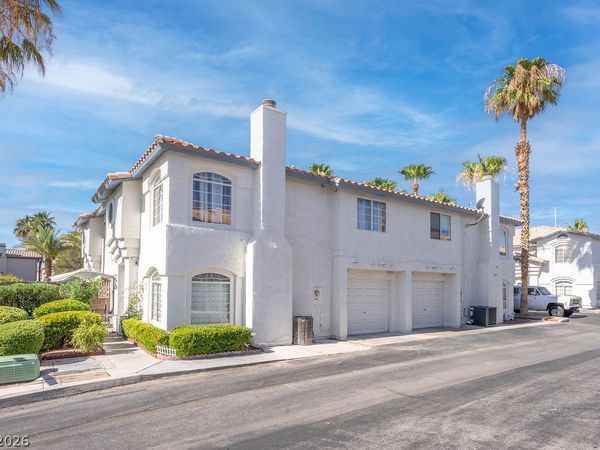 8217 Diamond Star Court, Las Vegas, NV 89145