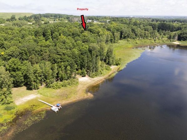 5456 W Ridge Drive, Ludington, MI 49431