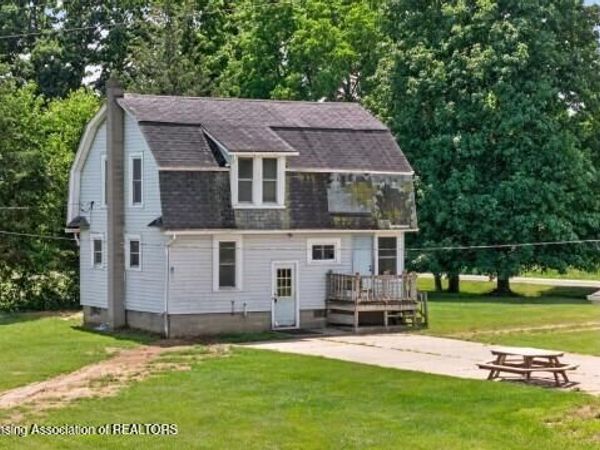 3719 S Williams Road, Leslie, MI 49251