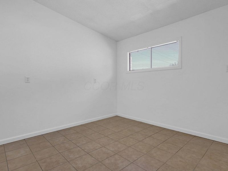 5151 Norwich Street, Hilliard, OH 43026 Photo 13
