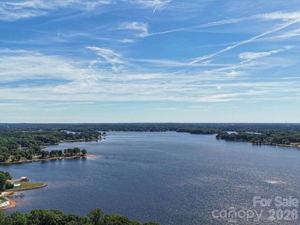 8793 Peninsula Drive , Terrell, NC 28682