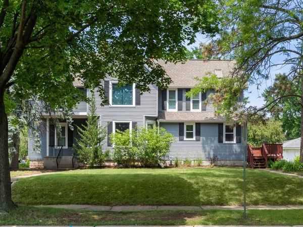 2005 State STREET, La Crosse, WI 54601