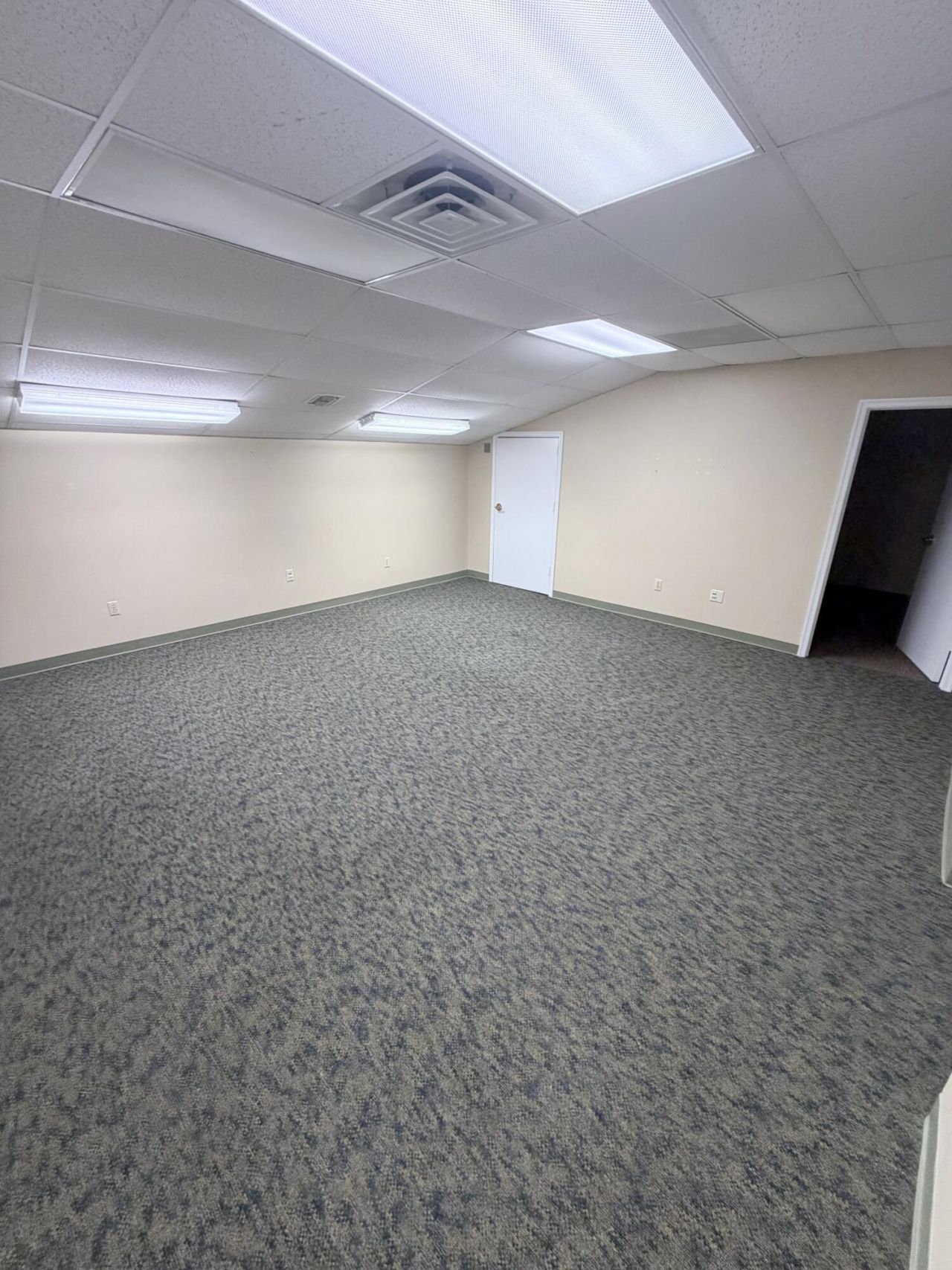 900 SE Ocean Boulevard, Unit F256, Stuart, FL 34997 Photo