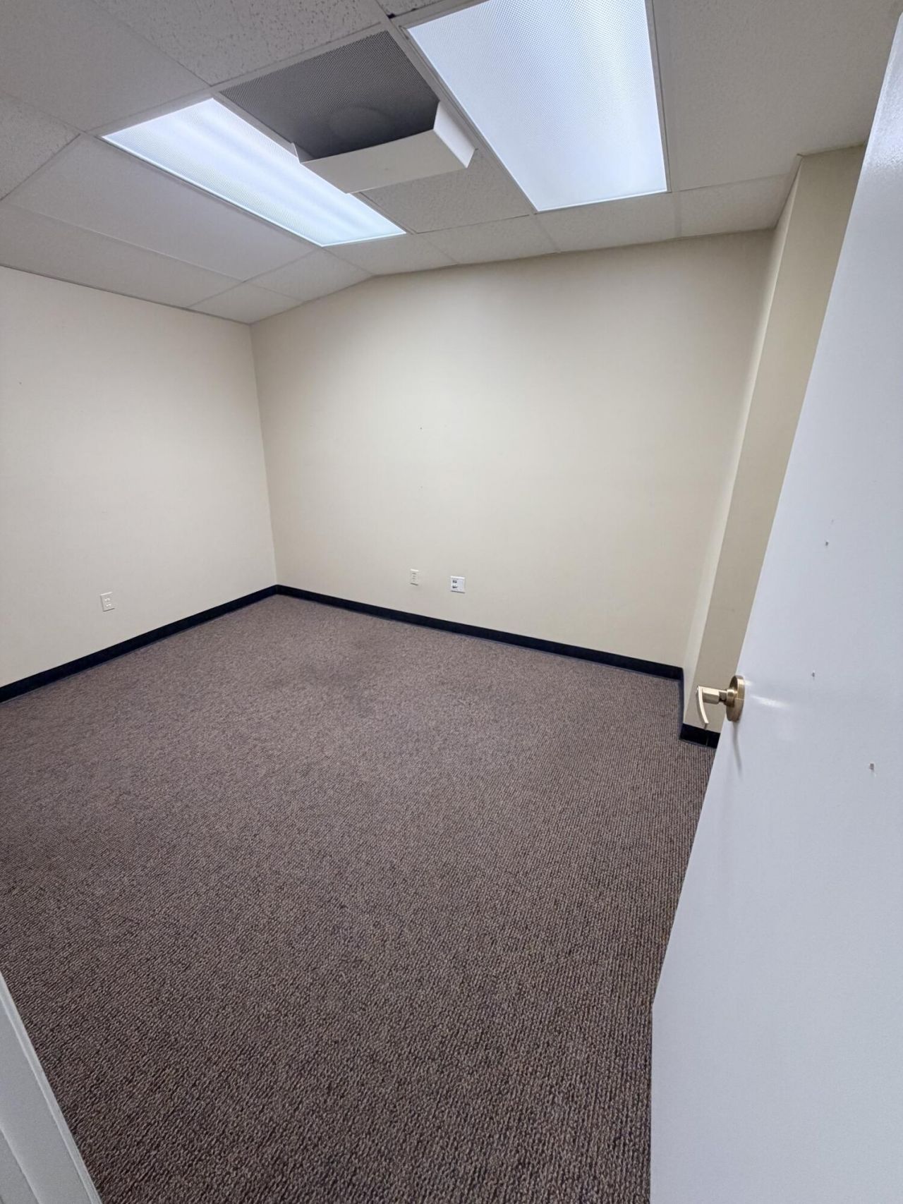 900 SE Ocean Boulevard, Unit F256, Stuart, FL 34997 Photo