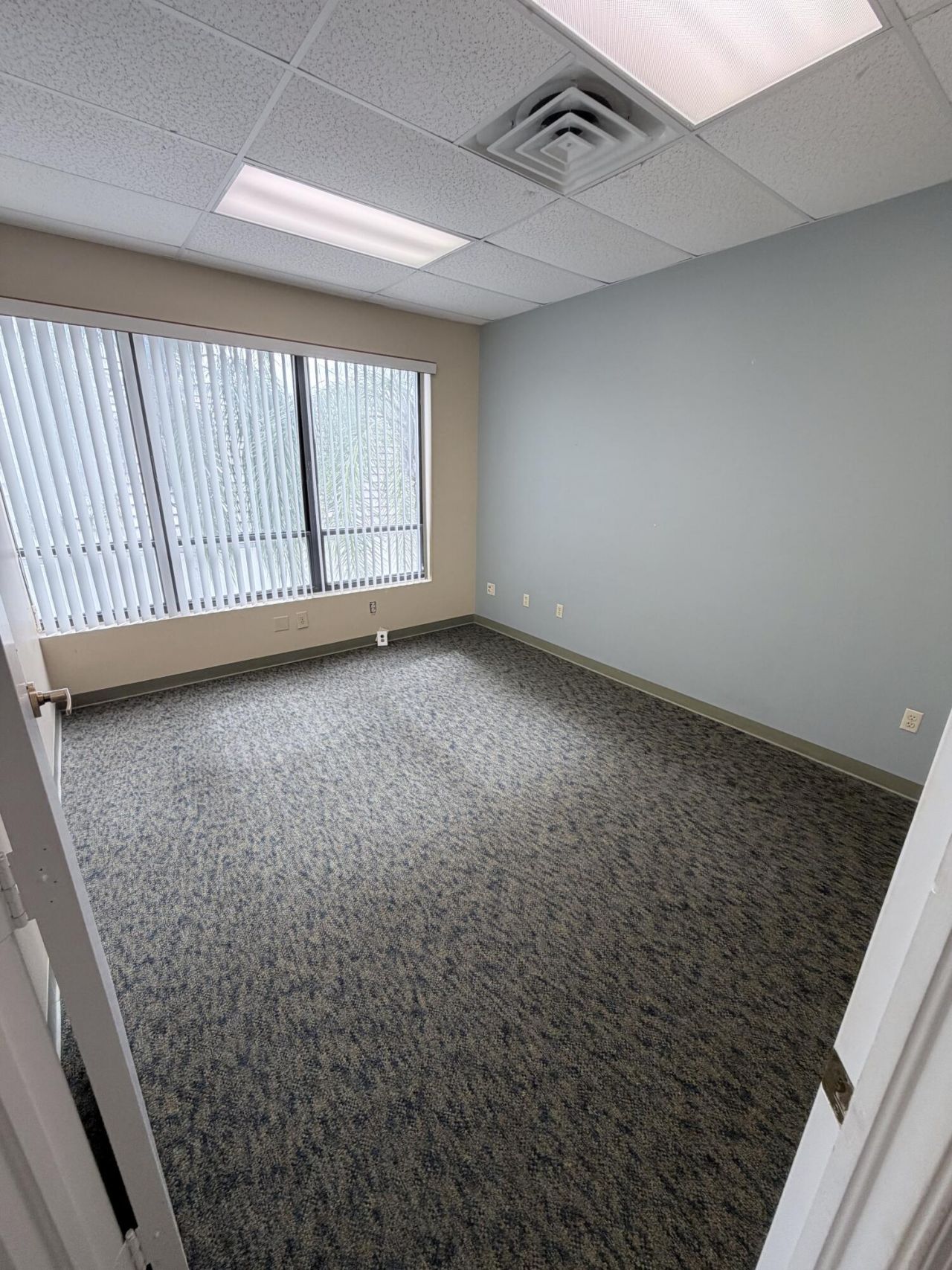 900 SE Ocean Boulevard, Unit F256, Stuart, FL 34997 Photo