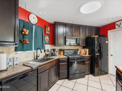 772 Hornet Drive, Gardnerville, NV 89460 Photo