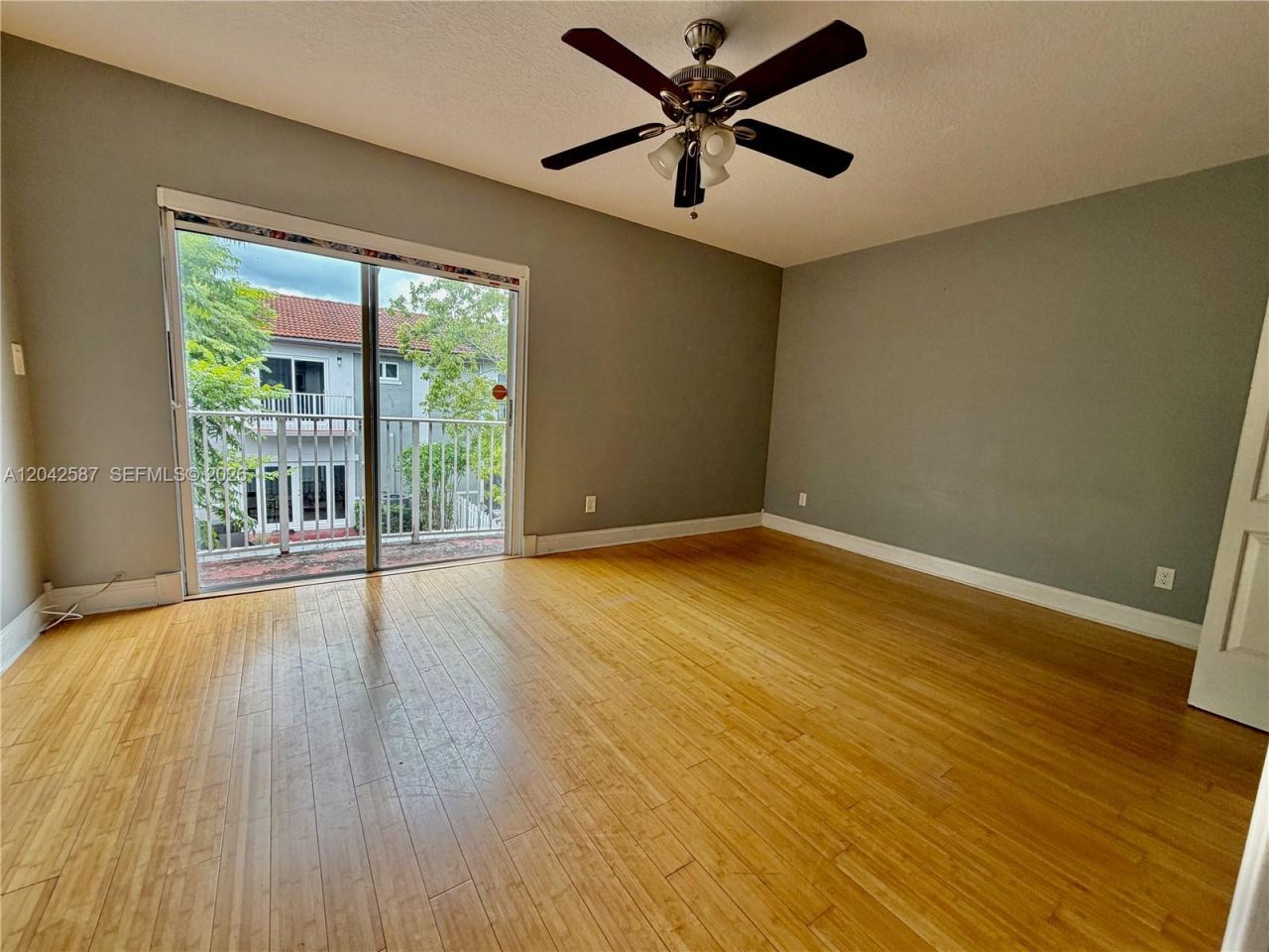 2825 SW 127th Way , Miramar, FL 33027 Photo