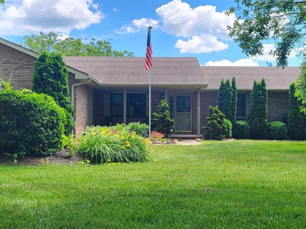 6170 County Road 2, Swanton, OH 43558