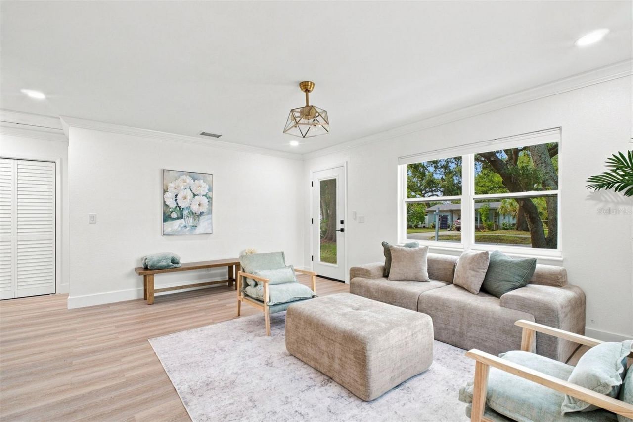 4733 25th Avenue S, Saint Petersburg, FL 33711 Photo